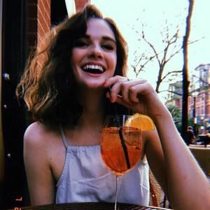 Meet your Posher, Amanda